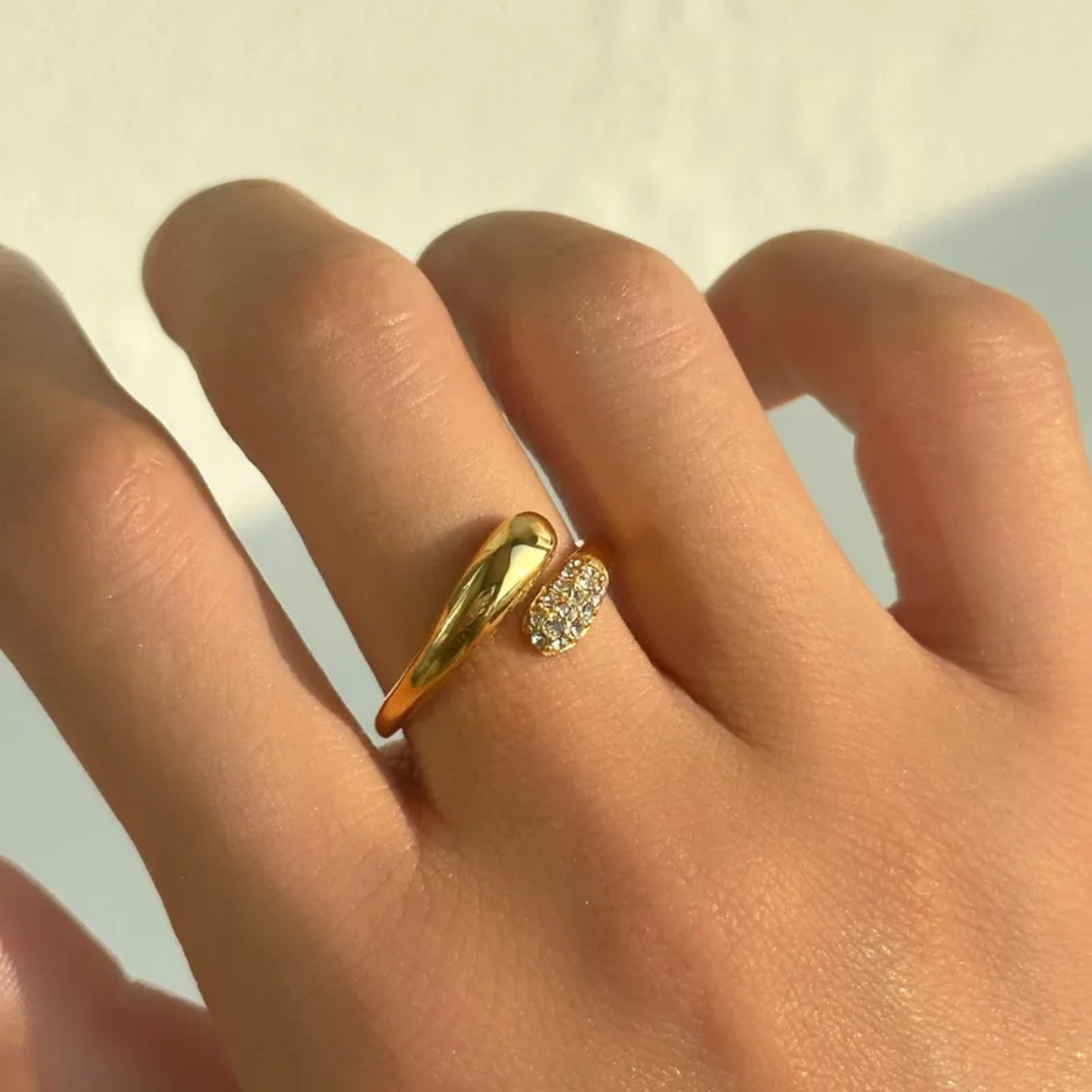Anillo Lucy