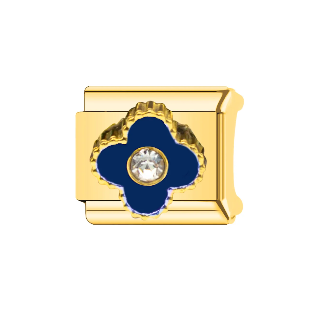 IB Charm Trebol Luki