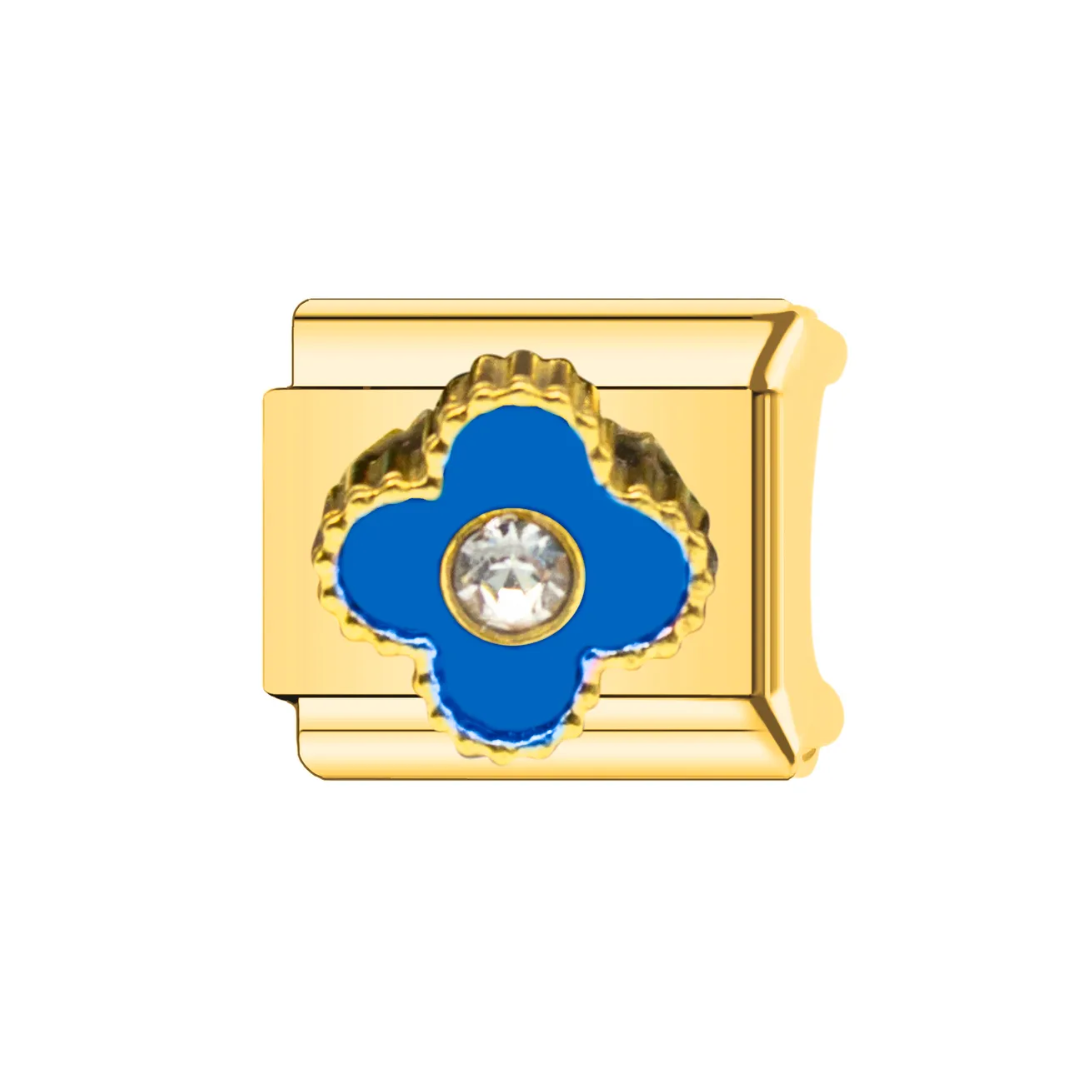 IB Charm Trebol Luki