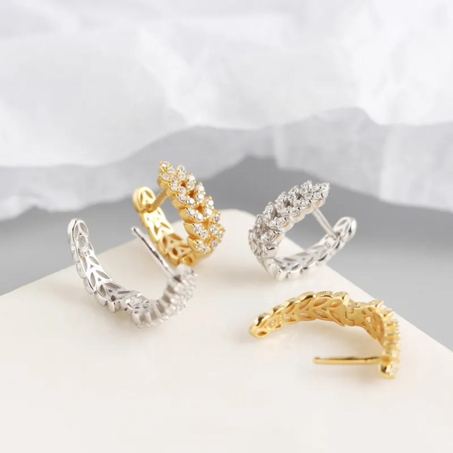 SS Aretes Petalos