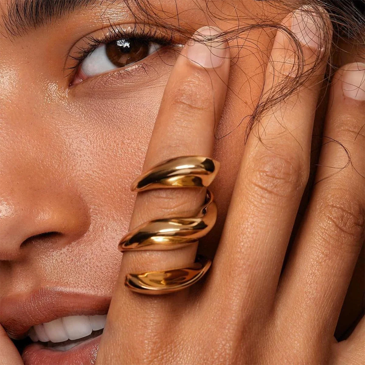 Anillo Serpentina