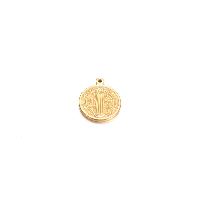 CC Medalla Santo