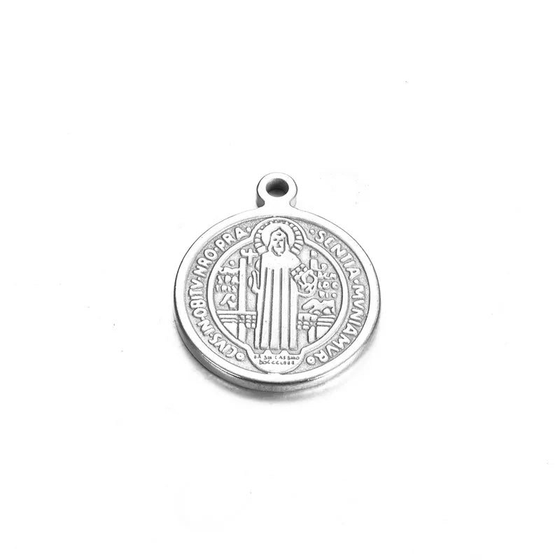 CC Medalla Santo