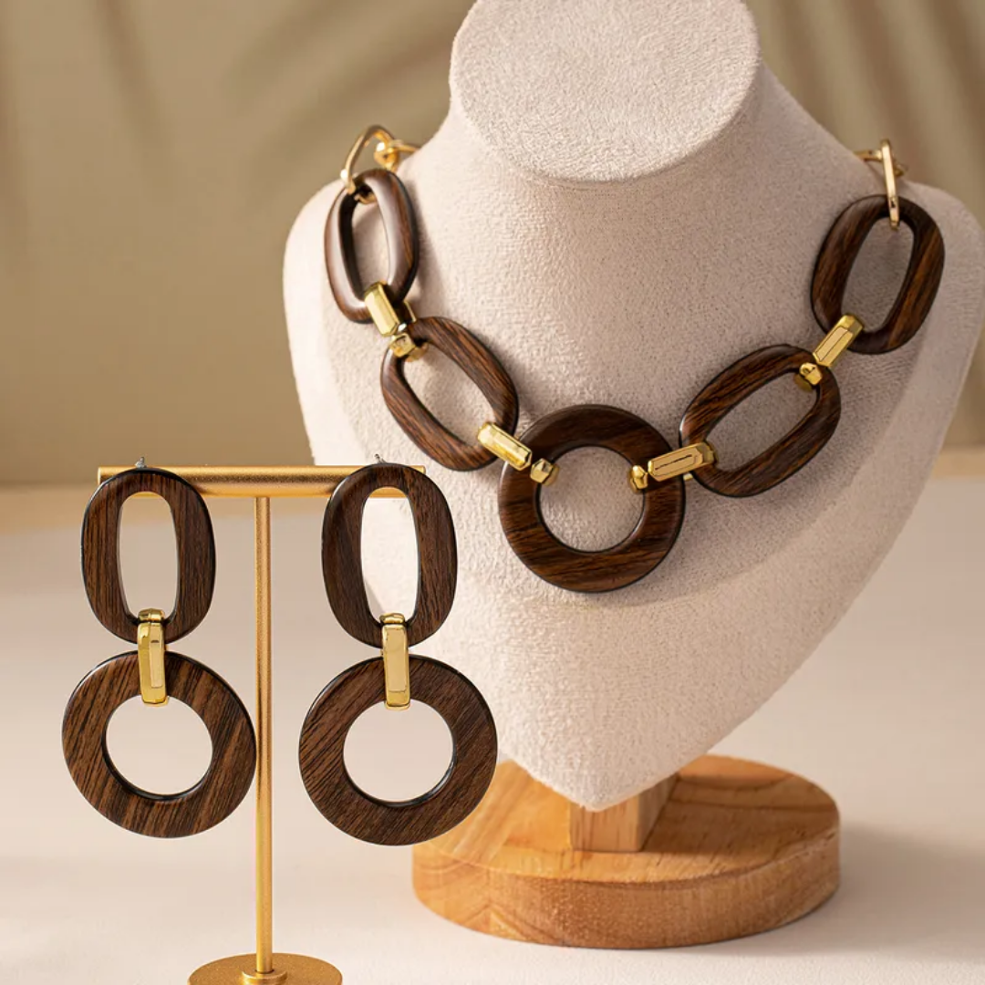 Collar Wood