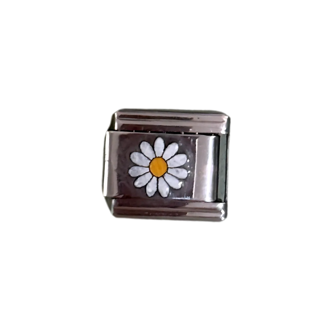 IBP Charm Flor margarita