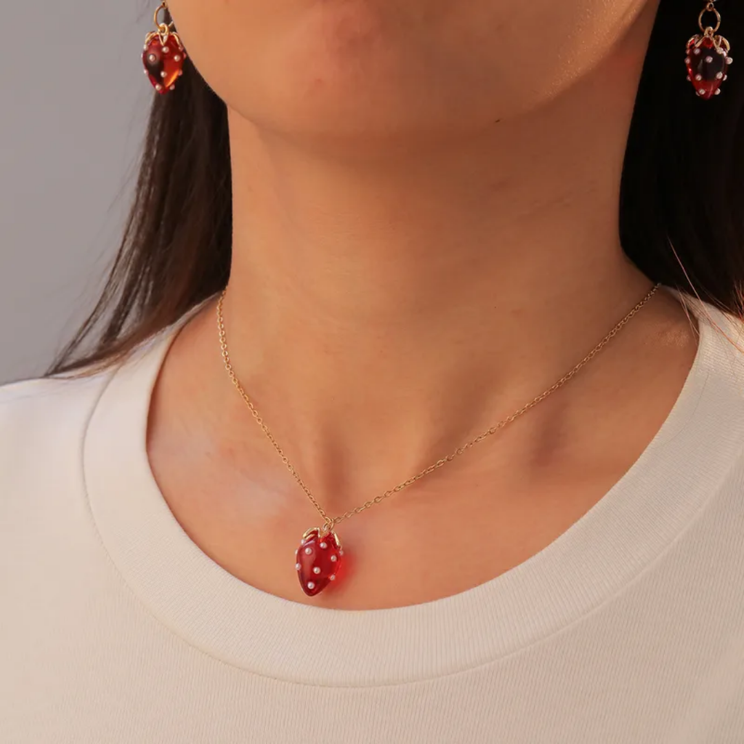 Collar Fresa Cristal