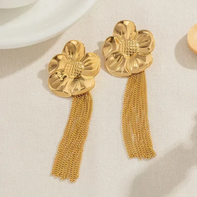 Aretes Flora