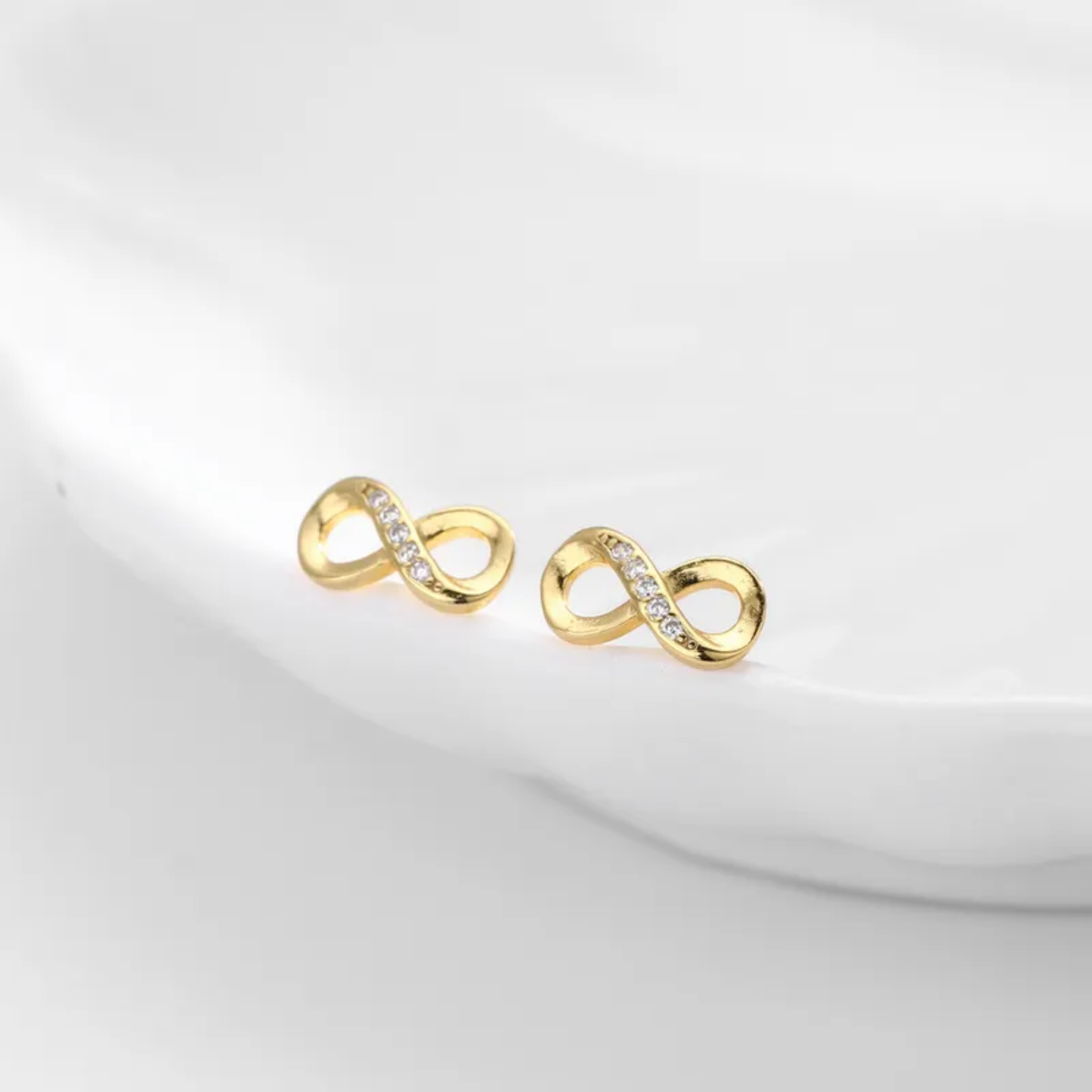 SS Aretes Infinity