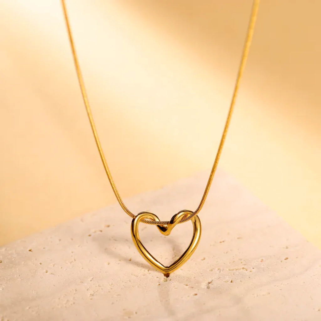Collar Heart String